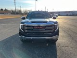 New 2025 GMC Sierra 1500 SLT image 2