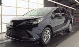 Used 2022 Toyota Sienna Limited image 2