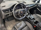 Certified 2024 Porsche Macan image 4