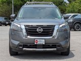 New 2025 Nissan Pathfinder Platinum image 2