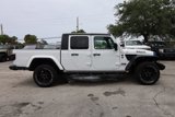 Used 2021 Jeep Gladiator Sport image 3