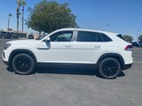 New 2026 Volkswagen Atlas Cross Sport SE image 4