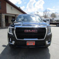 Used 2023 GMC Yukon XL SLE image 3