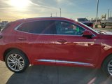 New 2025 Buick Envision Avenir image 3