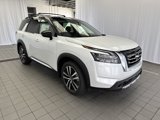 New 2025 Nissan Pathfinder Platinum image 3