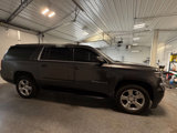 Used 2017 Chevrolet Suburban LT image 3
