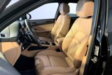 Certified 2025 Porsche Macan image 5