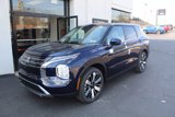 New 2025 Mitsubishi Outlander SE image 3