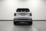 Used 2025 Kia Sorento LX image 5