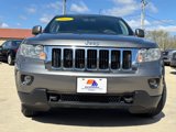 Used 2011 Jeep Grand Cherokee Laredo w/ Trailer Tow Group image 2
