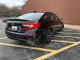 Used 2018 Honda Accord Sport image 4