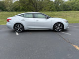 Used 2018 Nissan Maxima 3.5 SV image 2