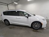 New 2025 Chrysler Pacifica Pinnacle image 2