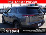 New 2025 Nissan Pathfinder S image 6
