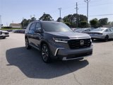 New 2025 Honda Pilot Touring image 2