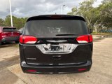 Used 2022 Chrysler Voyager LX image 4