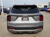 New 2025 Kia Sorento EX image 4