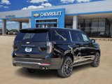 New 2026 Chevrolet Suburban High Country image 4