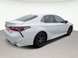 Used 2023 Toyota Camry SE image 5