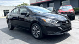 Used 2023 Nissan Versa SV image 2