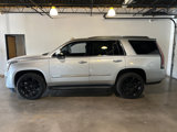 Used 2019 Cadillac Escalade Luxury image 2