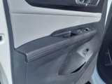 New 2025 Volkswagen Atlas Peak Edition SE image 5