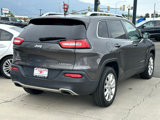 Used 2017 Jeep Cherokee Limited image 5