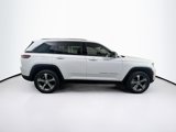 Used 2023 Jeep Grand Cherokee Limited w/ Luxury Tech Group II image 4