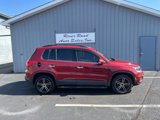 Used 2016 Volkswagen Tiguan S image 3