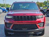 New 2025 Jeep Grand Cherokee Altitude image 4
