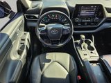 Used 2021 Toyota Highlander XLE image 3
