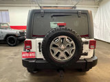 Used 2016 Jeep Wrangler Unlimited Rubicon image 6