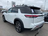 New 2025 Nissan Pathfinder Platinum image 3