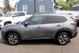 Used 2023 Nissan Rogue SV image 2