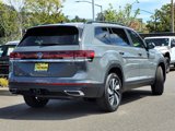 New 2025 Volkswagen Atlas SE image 3