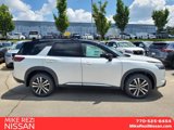 New 2025 Nissan Pathfinder Platinum image 2