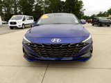 Used 2023 Hyundai Elantra Limited w/ Cargo Package image 3