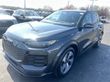New 2025 Audi Q6 e-tron Prestige image 4