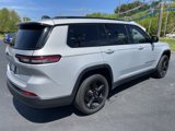 Used 2022 Jeep Grand Cherokee L Laredo image 3