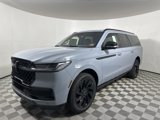 New 2025 Lincoln Navigator L Reserve image 3