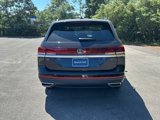 New 2025 Volkswagen Atlas SE image 4