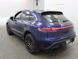 Certified 2024 Porsche Macan image 3