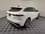 New 2026 Jaguar F-PACE R-Dynamic S image 2