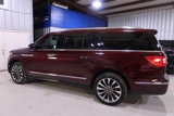Used 2021 Lincoln Navigator L Reserve w/ Luxury Package image 2
