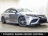 Certified 2022 Toyota Camry SE image 2