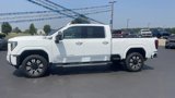 Used 2024 GMC Sierra 3500 Denali image 2