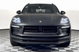 Certified 2025 Porsche Macan image 3