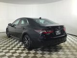 Used 2023 Toyota Camry SE image 5