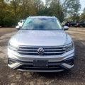 Used 2022 Volkswagen Tiguan SE image 3