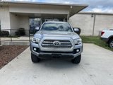 Used 2017 Toyota Tacoma SR5 image 2